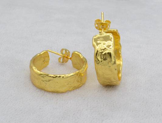 Gold textured hoops with post