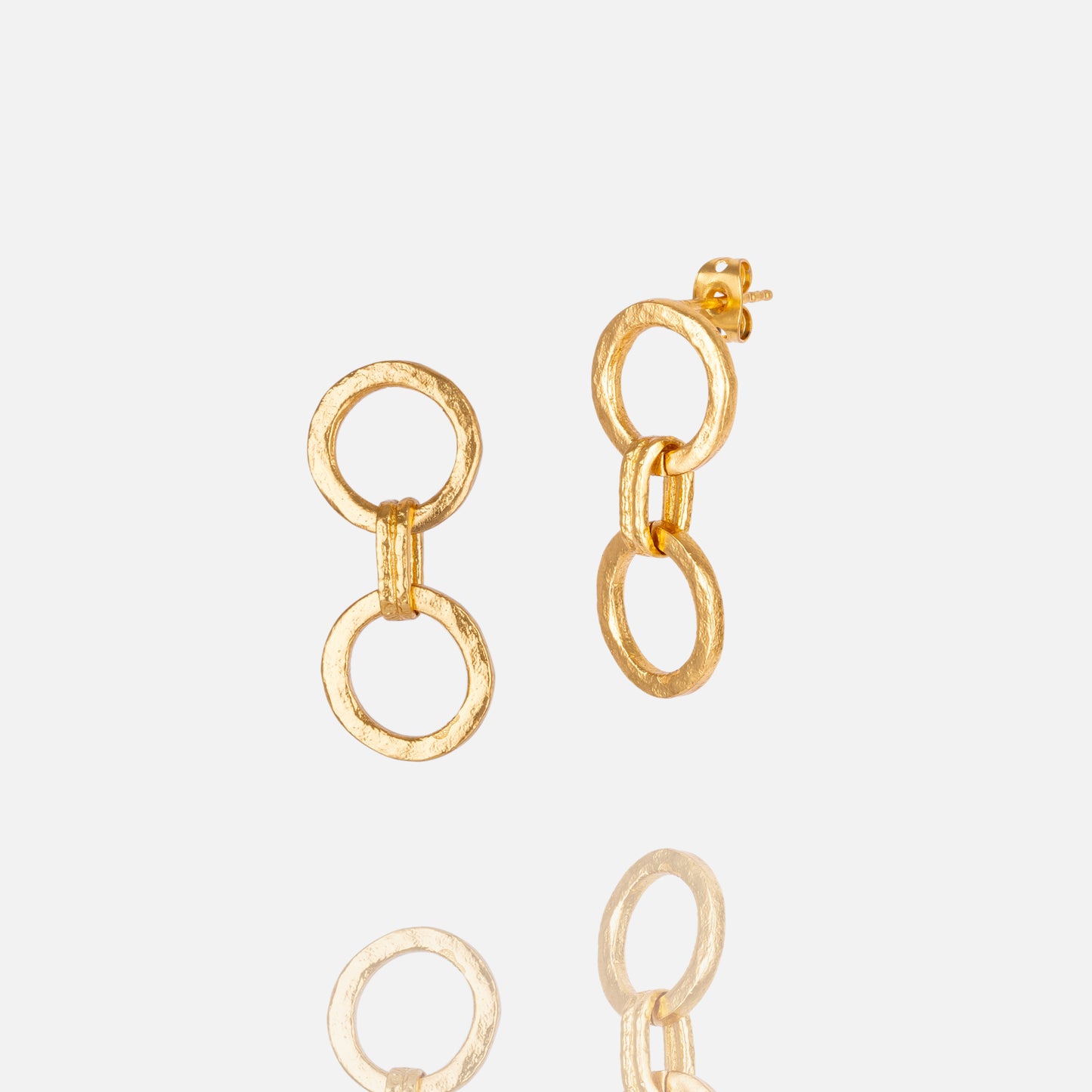 Gold plated hammered double ring earrings