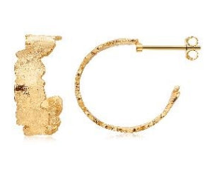 Textured Gold Tone Earring