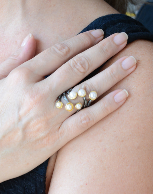 Two tone textured branch ring with freshwater pearls