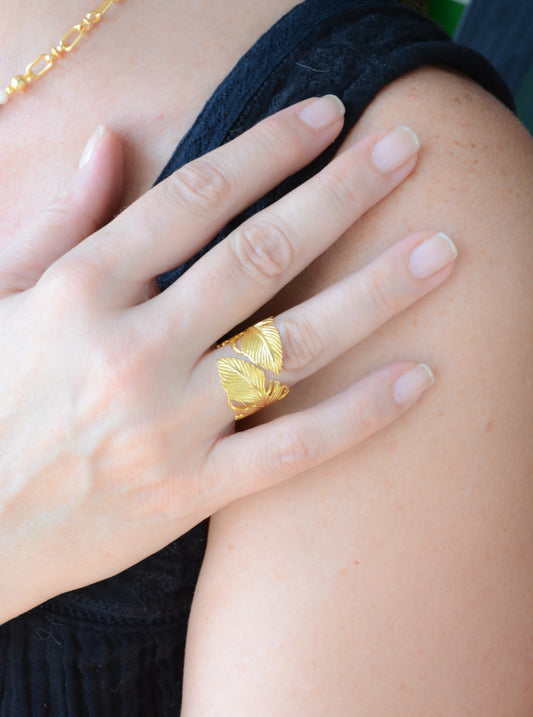Gold textured leaf ring