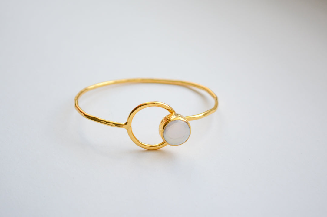 Freshwater pearl bangle bracelet