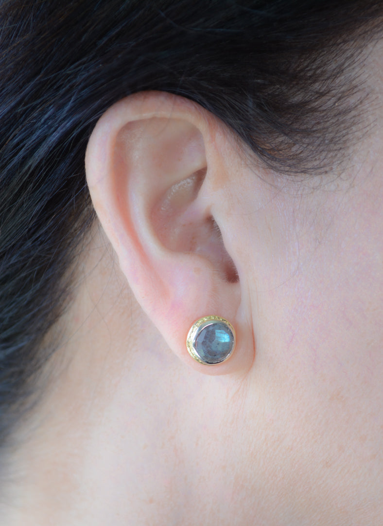 Rhodium / Gold labradorite stud earrings