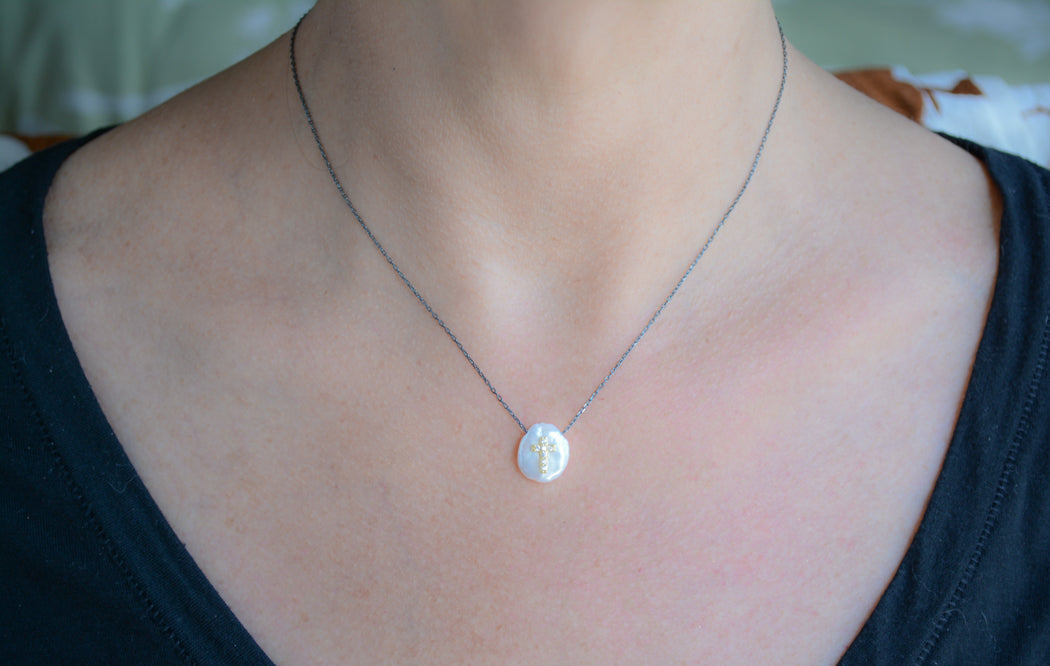 Dark rhodium Silver Cross Necklace with freshwater pearl