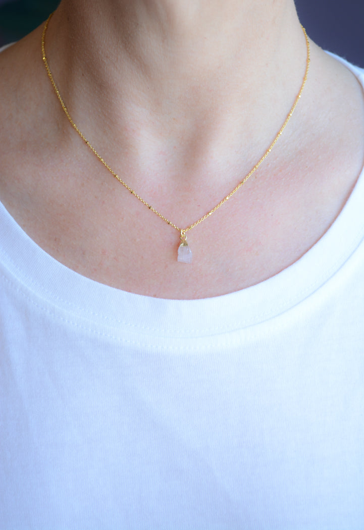 Gold Necklace With Rough Cut Rose Quartz Pendant