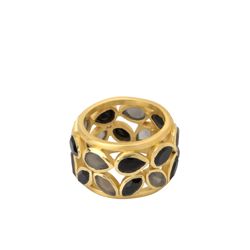 Gold plated band ring with onyx and gray moonstone
