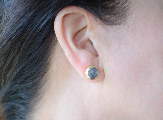 Rhodium / Gold labradorite stud earrings