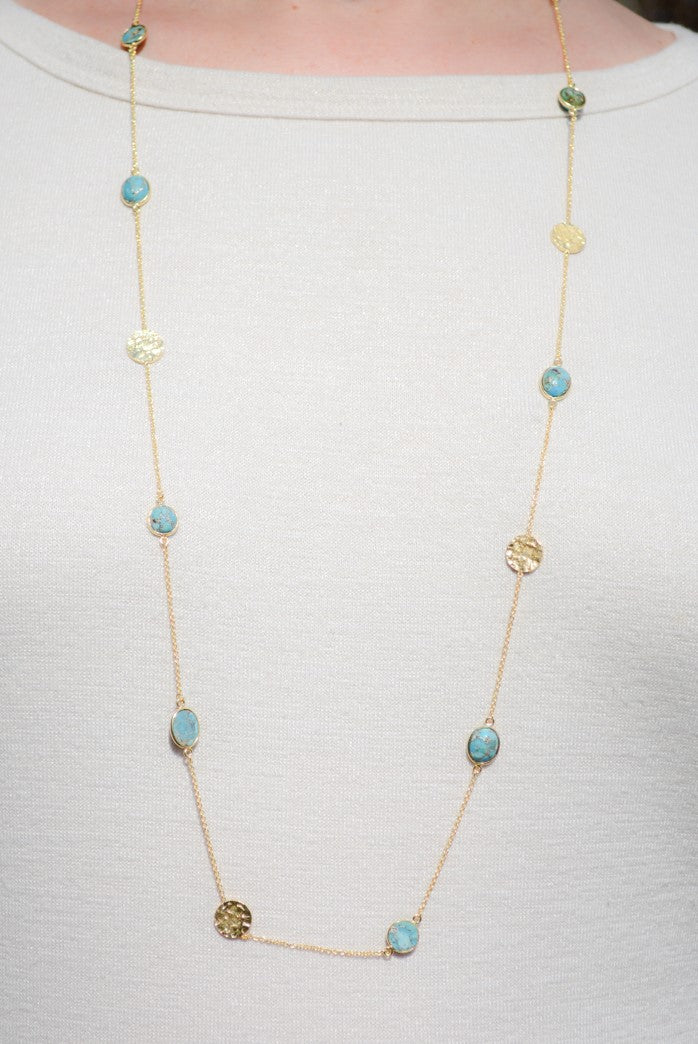 Turquoise necklace with hammered discs