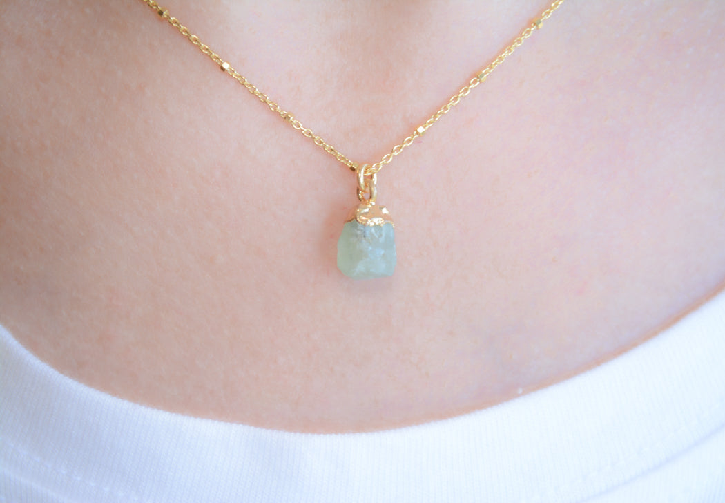 Gold Necklace With Rough Cut Prehnite Pendant
